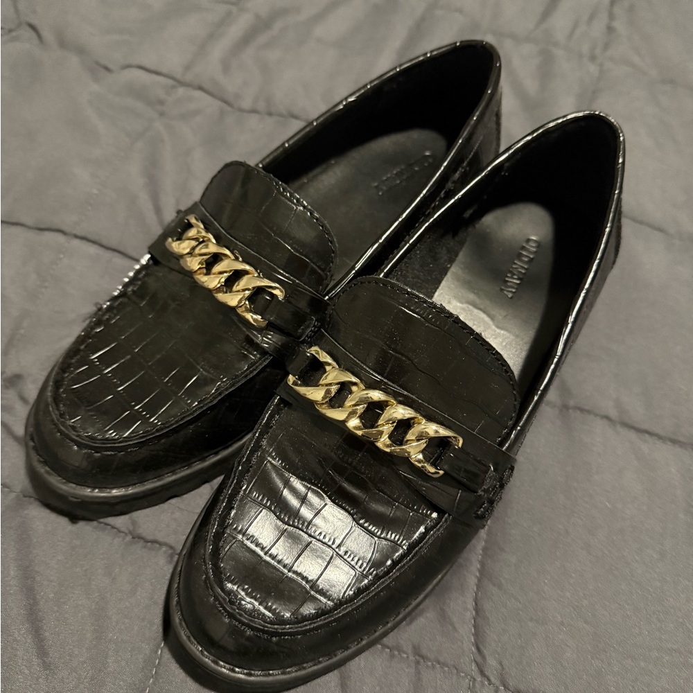 Old Navy loafers